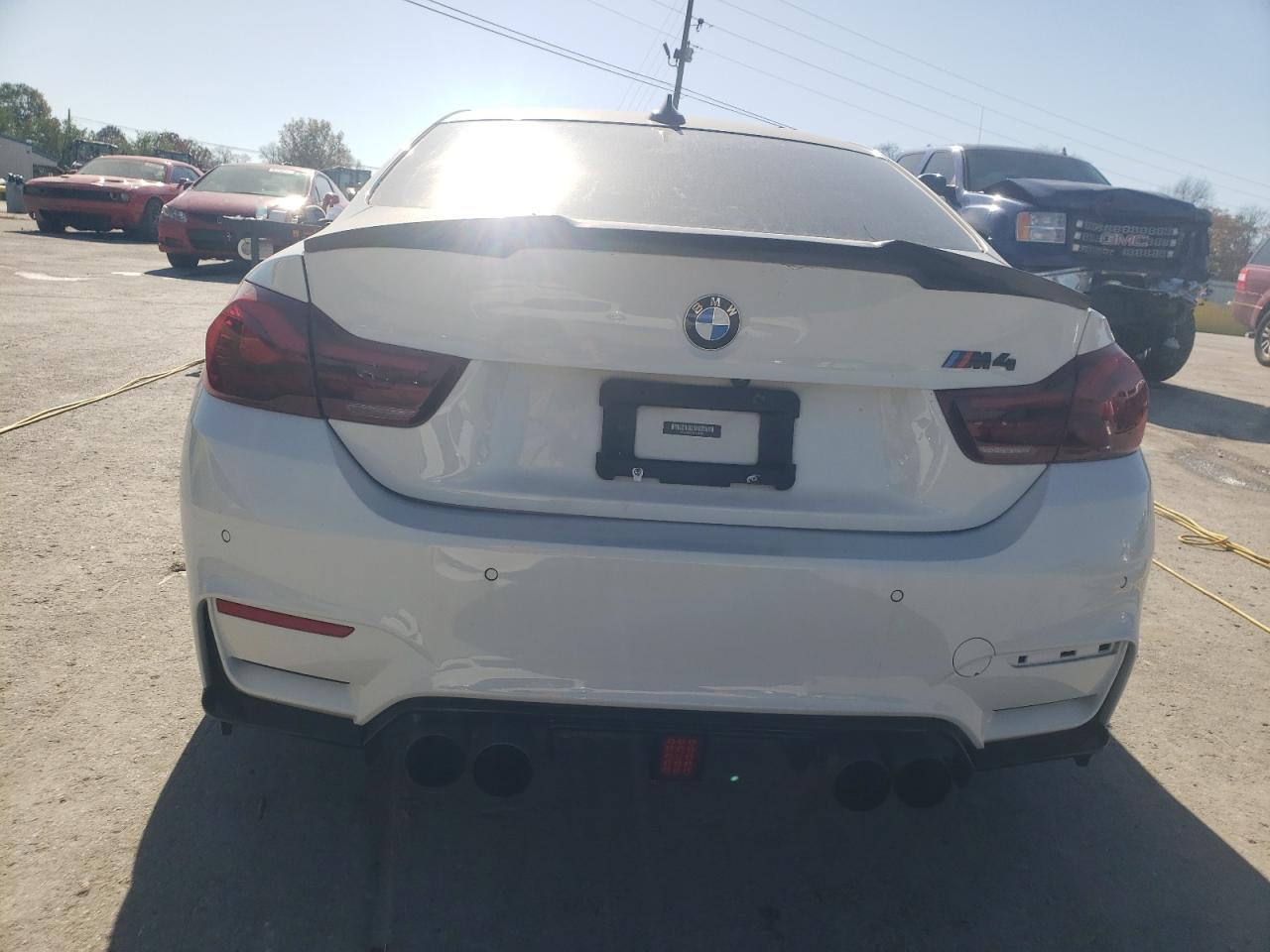 2015 BMW M4 - Фото 6