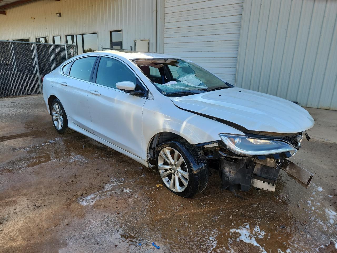 2015 Chrysler 200 Limited - Фото 4