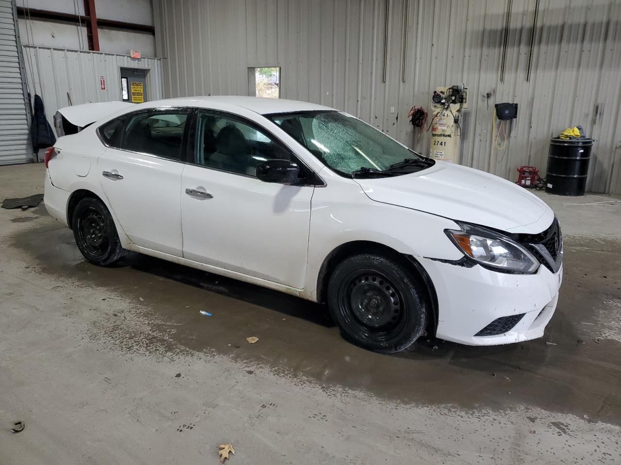 2017 Nissan Sentra S - Фото 4