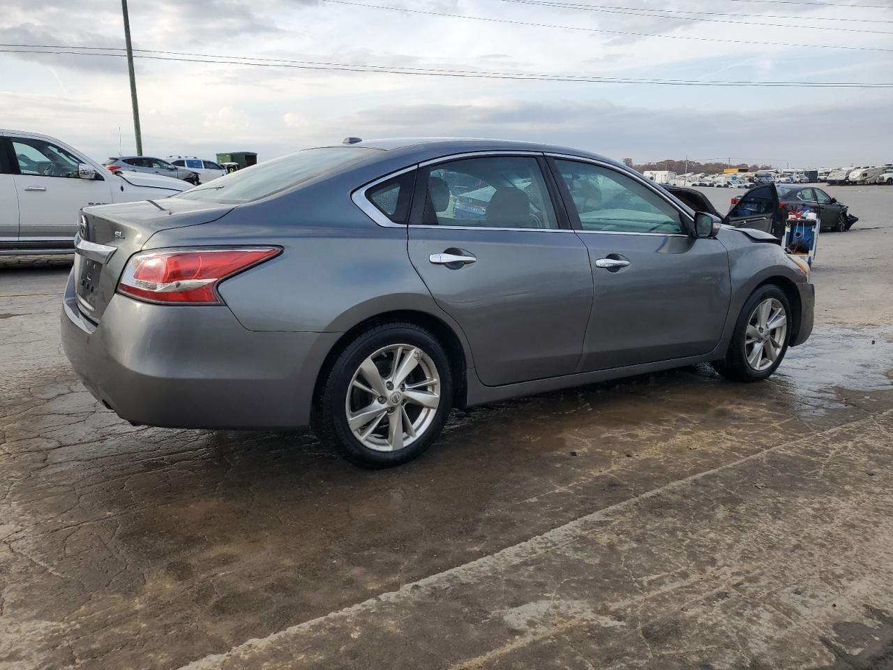 2015 Nissan Altima 2.5 - Фото 3