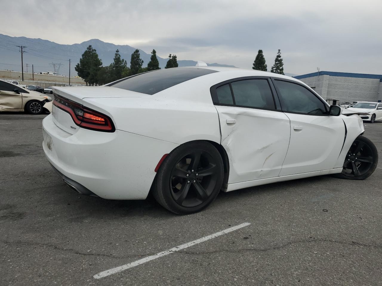 2016 Dodge Charger Sxt - Фото 3