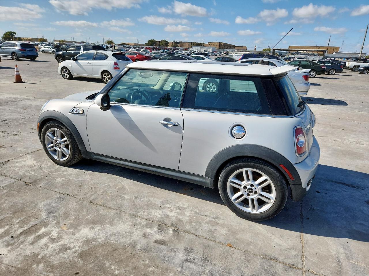 2012 Mini Cooper S - Фото 2