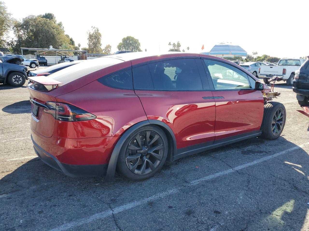 2024 Tesla Model X - Фото 3