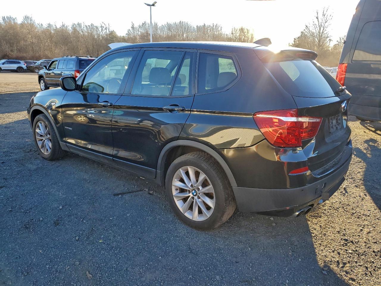 2013 BMW X3 xDrive28I - Фото 2