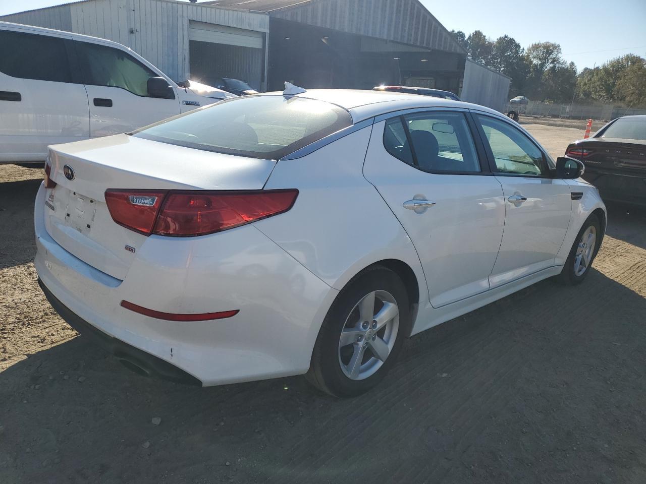 2015 Kia Optima Lx - Фото 3