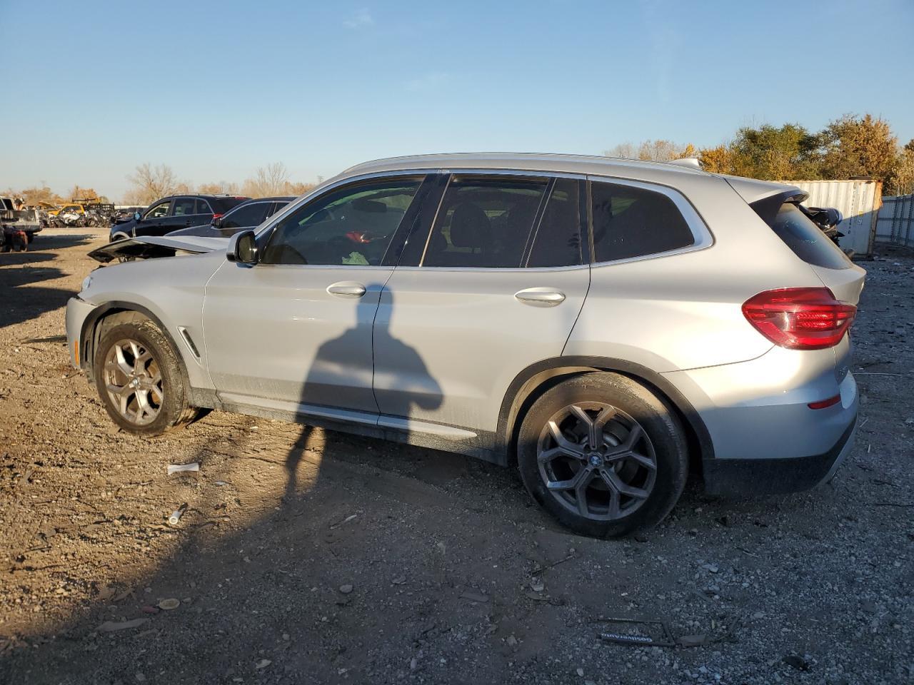 2021 BMW X3 xDrive30I - Фото 2