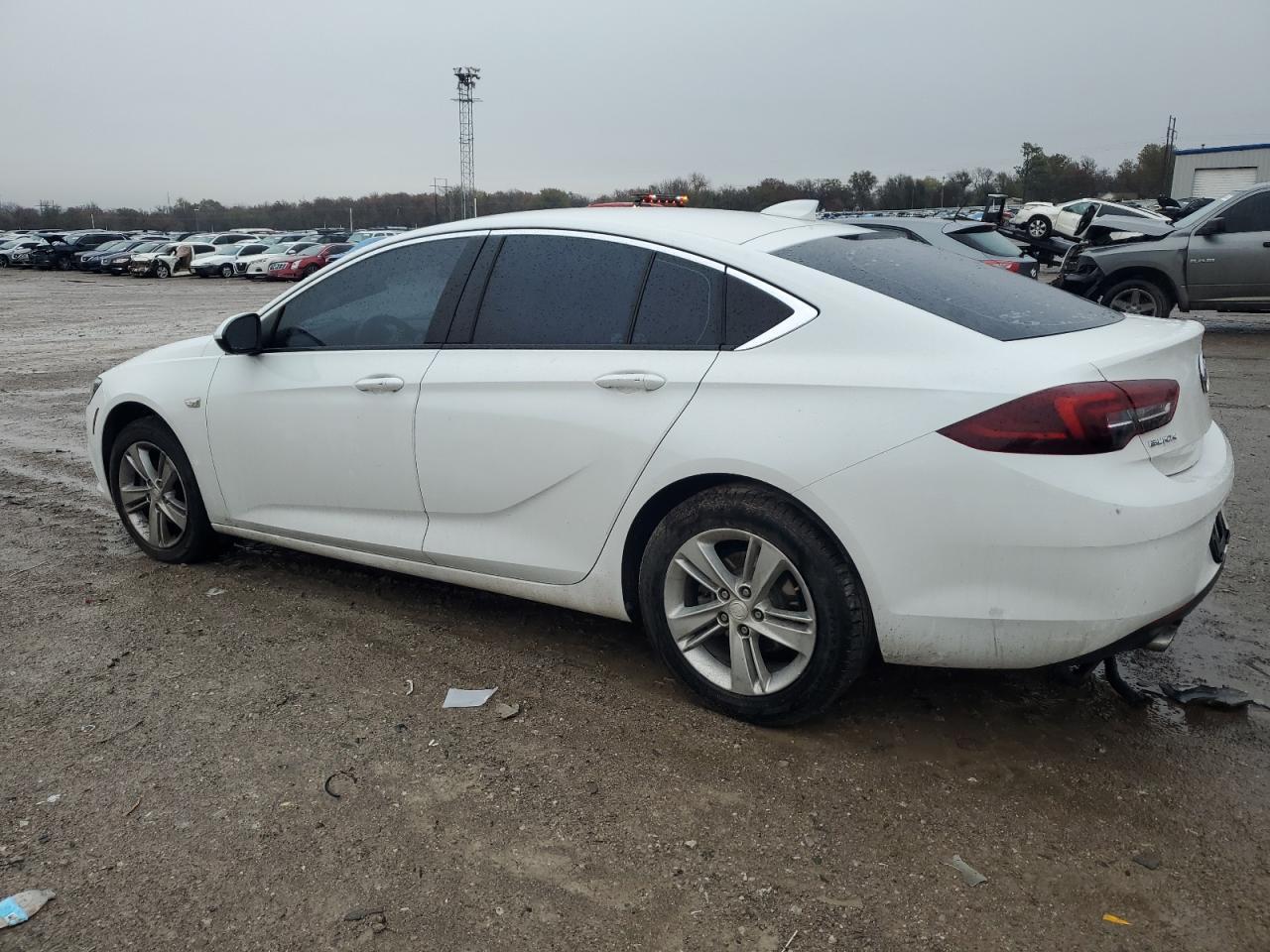 2018 Buick Regal Preferred - Фото 2