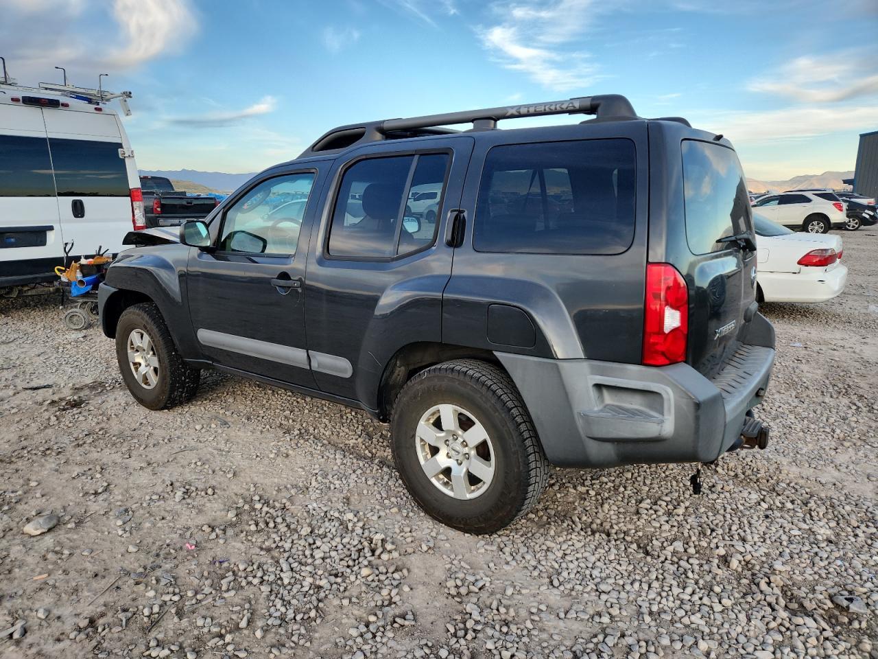 2008 Nissan Xterra Off Road - Image 2