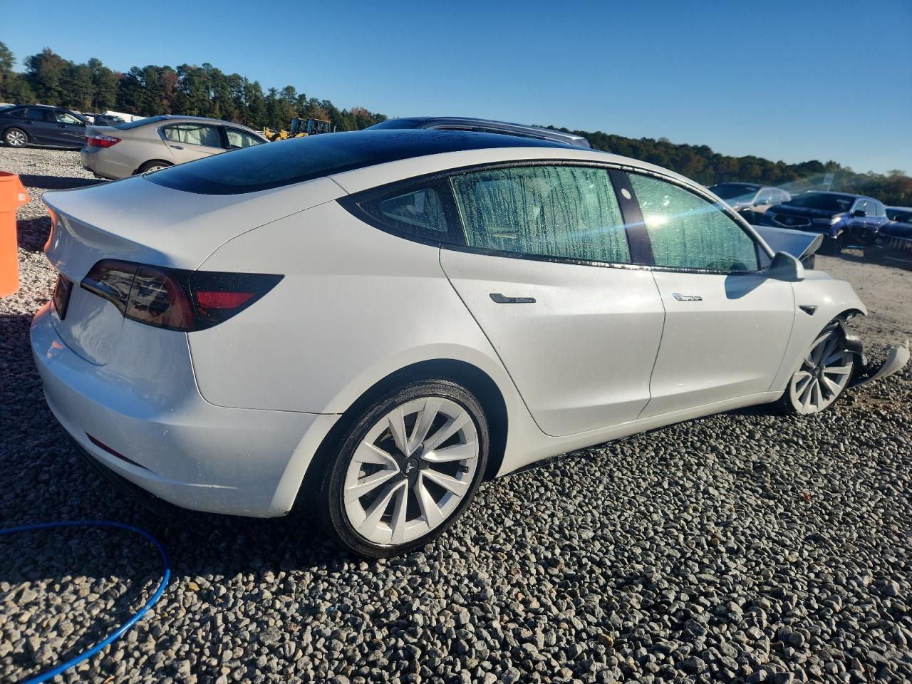 2023 Tesla Model 3 - Фото 3