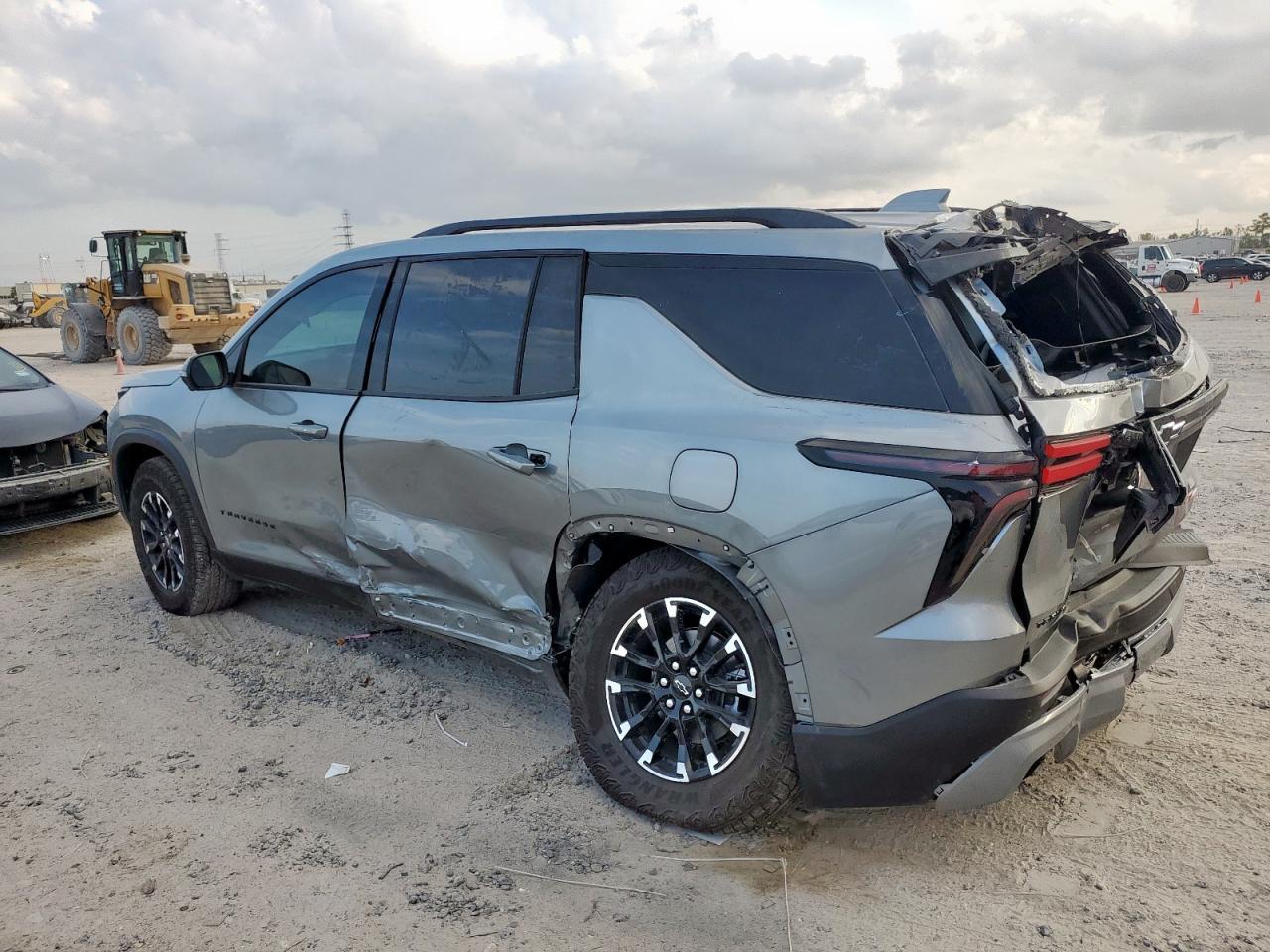 2026 Chevrolet Traverse Z71 - Фото 2