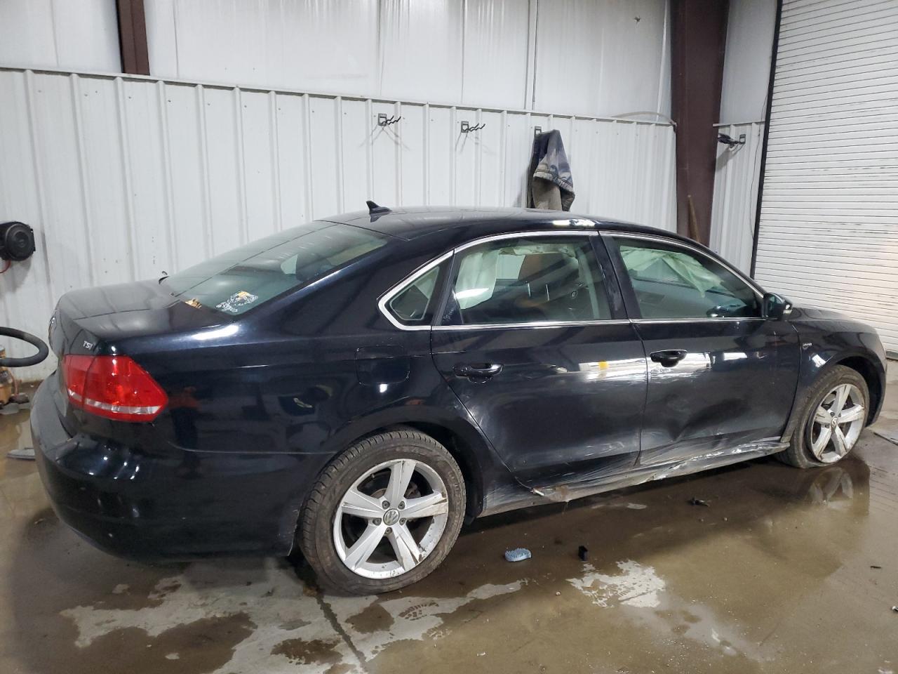 2015 Volkswagen Passat S - Image 3