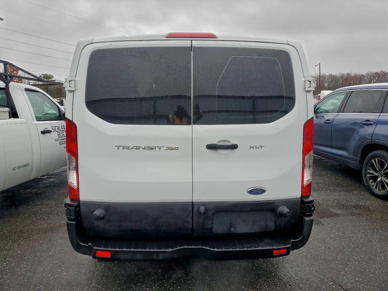 2017 Ford Transit T-350 - Image 6