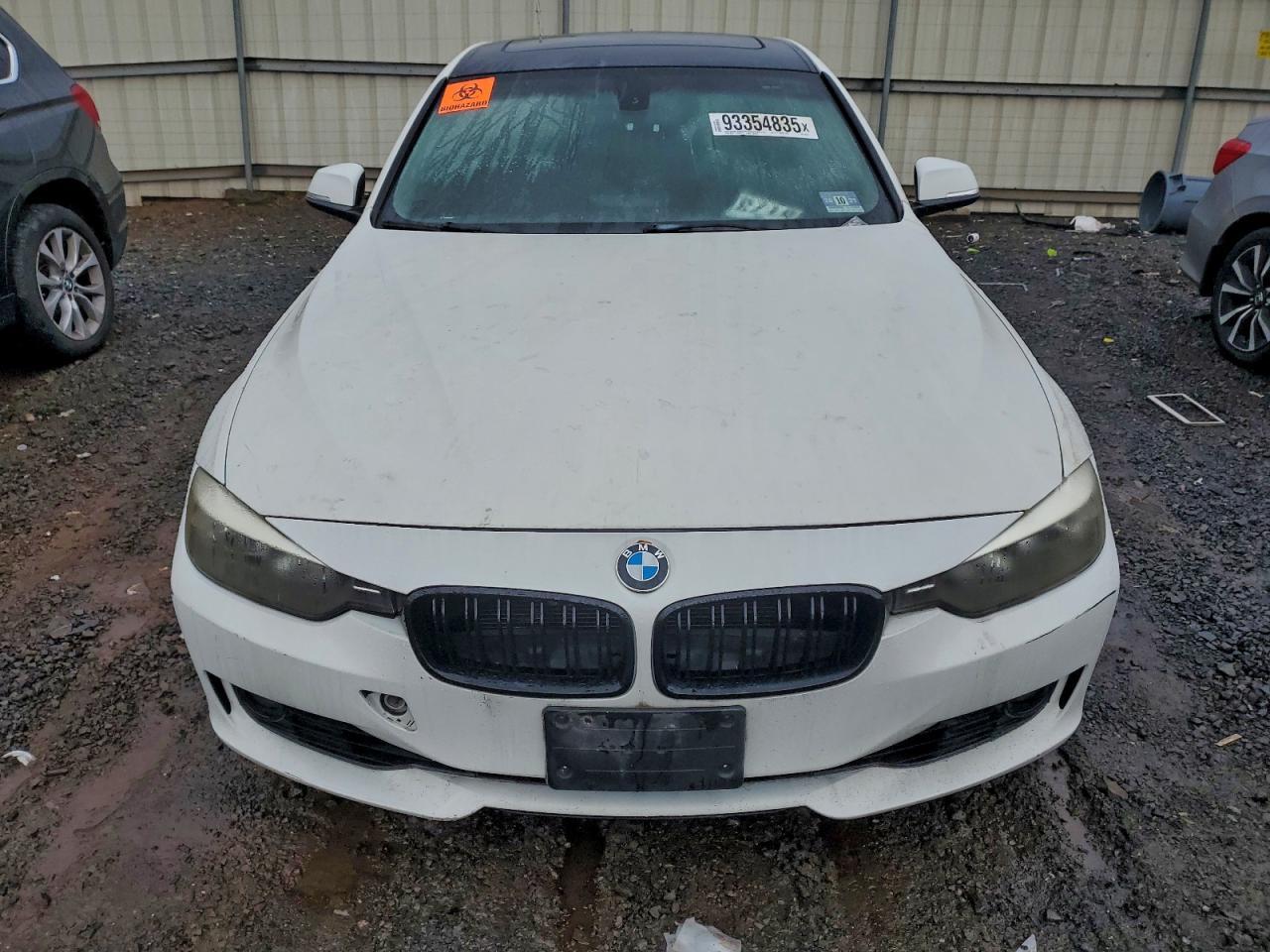 2013 BMW 328 Xi Sulev - Image 5