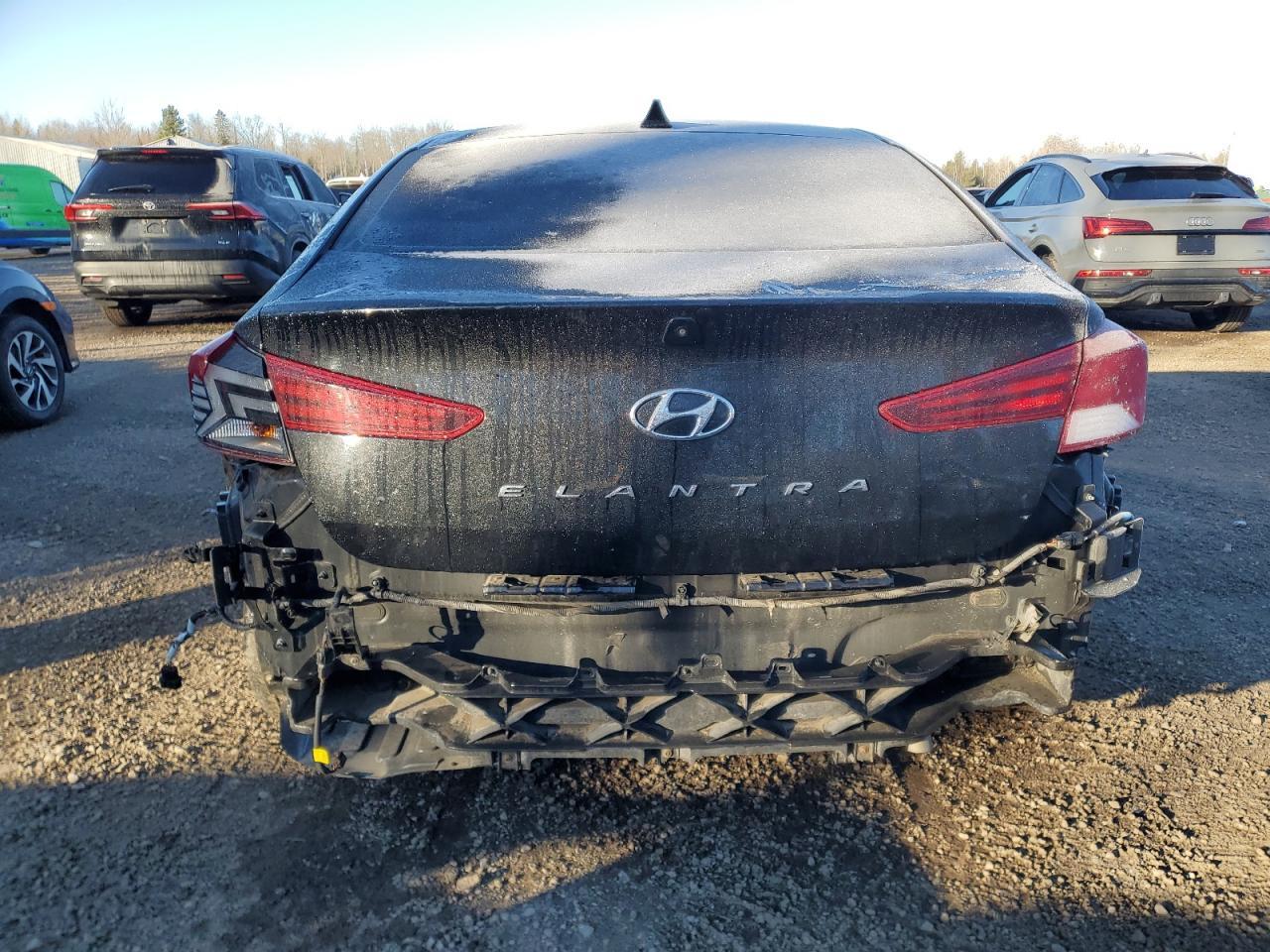 2020 Hyundai Elantra Sel - Фото 6