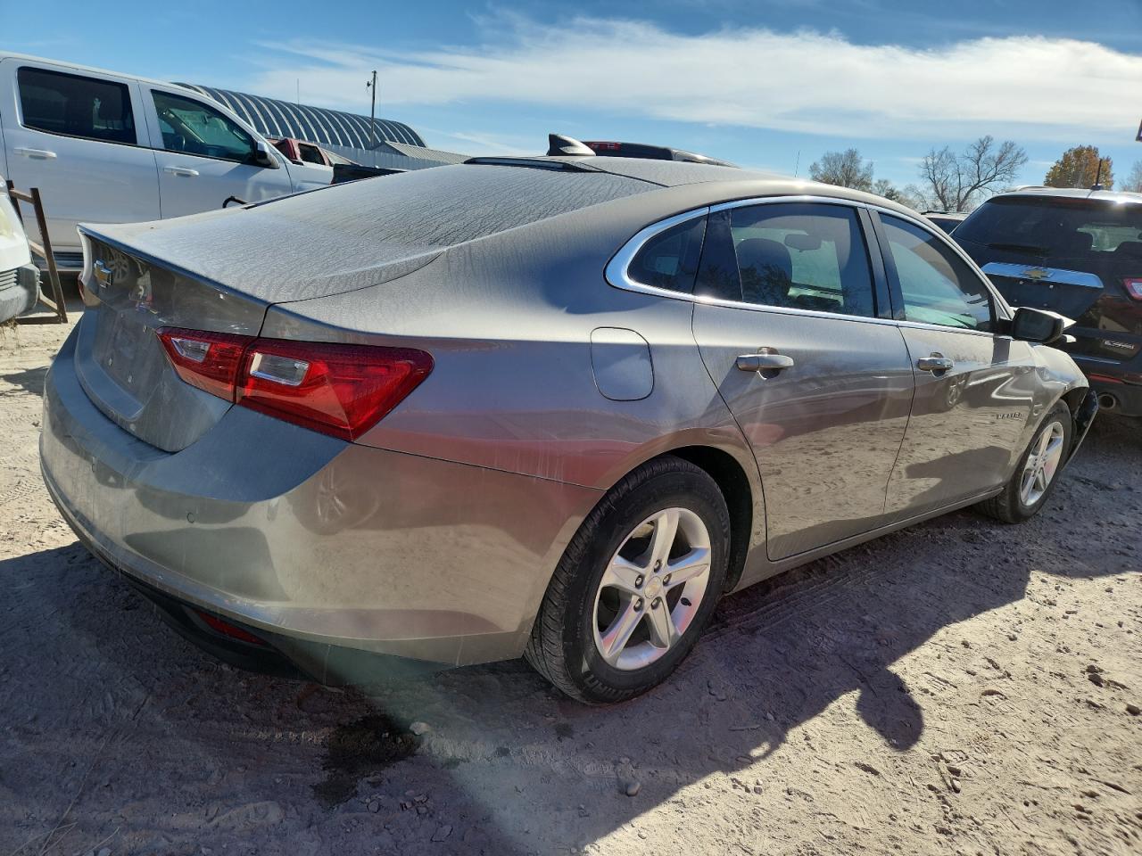 2022 Chevrolet Malibu Ls - Image 3