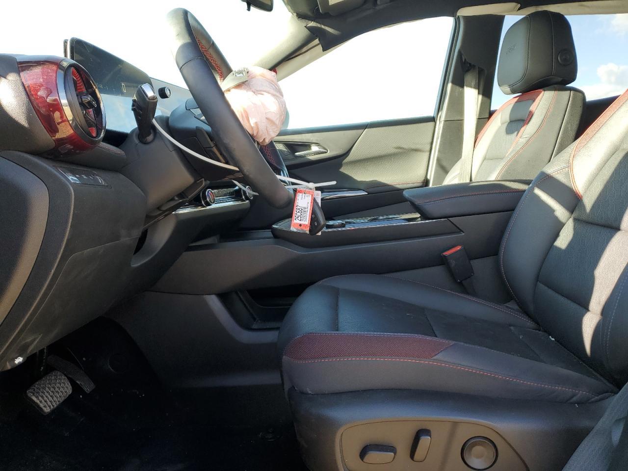 2025 Chevrolet Equinox Rs - Image 7