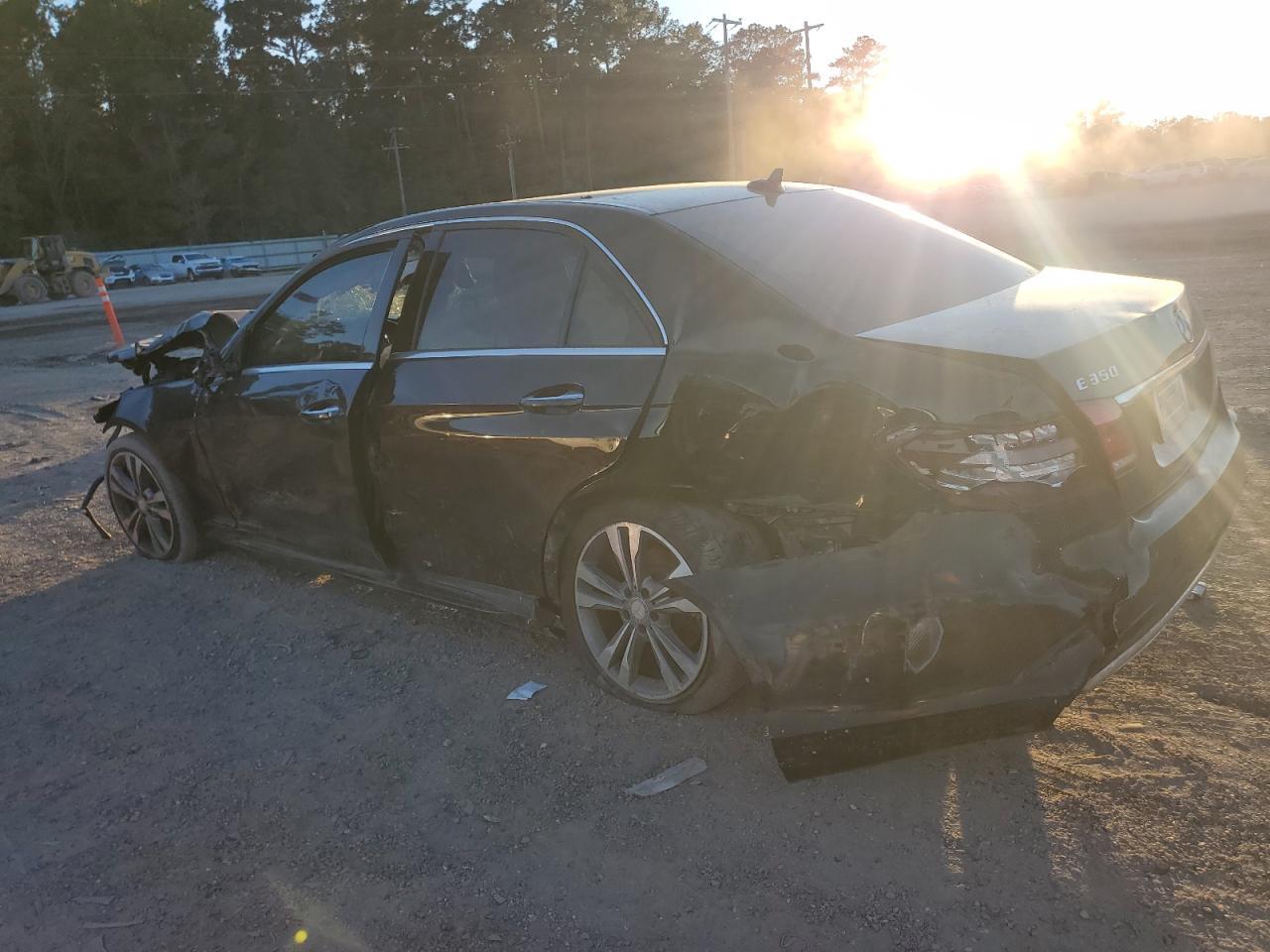 2014 Mercedes-Benz E 350 - Фото 2