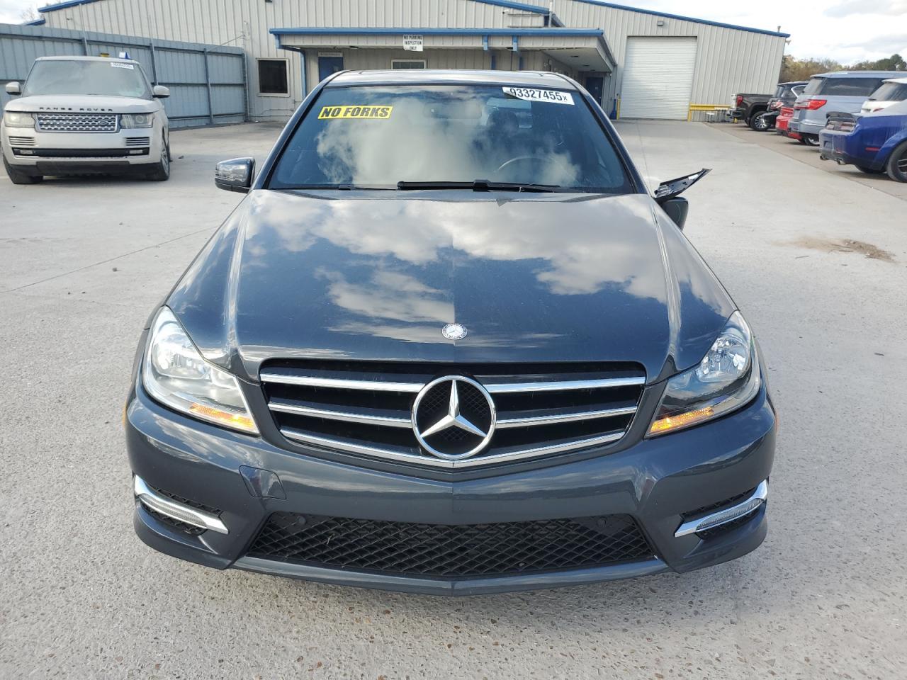 2014 Mercedes-Benz C 250 - Image 5
