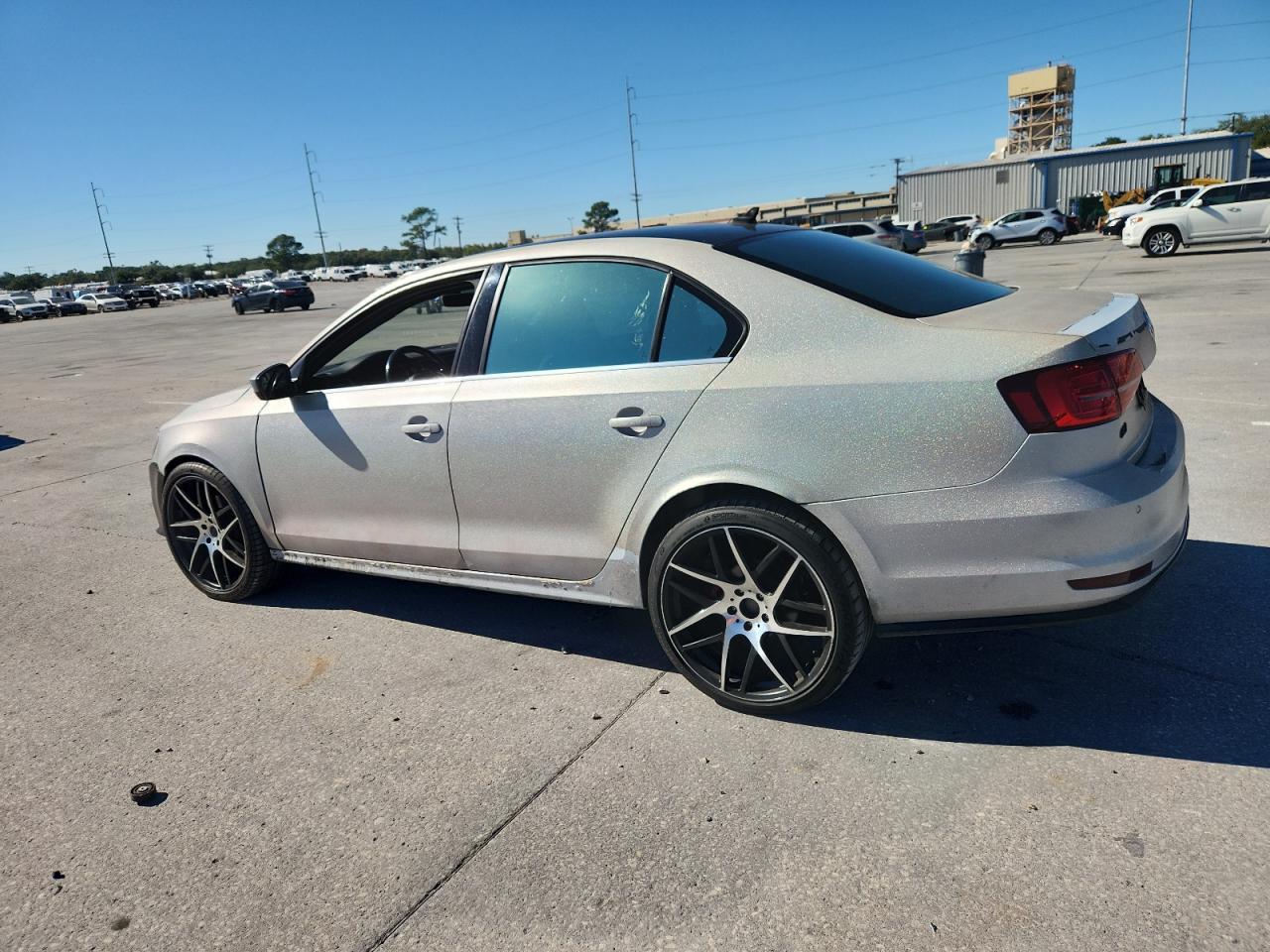 2017 Volkswagen Jetta Gli - Image 2
