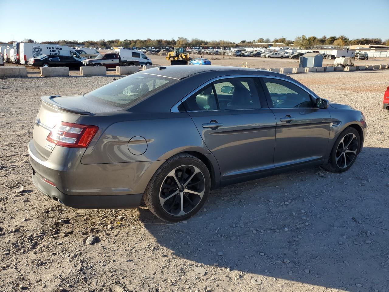 2014 Ford Taurus Sel - Image 3