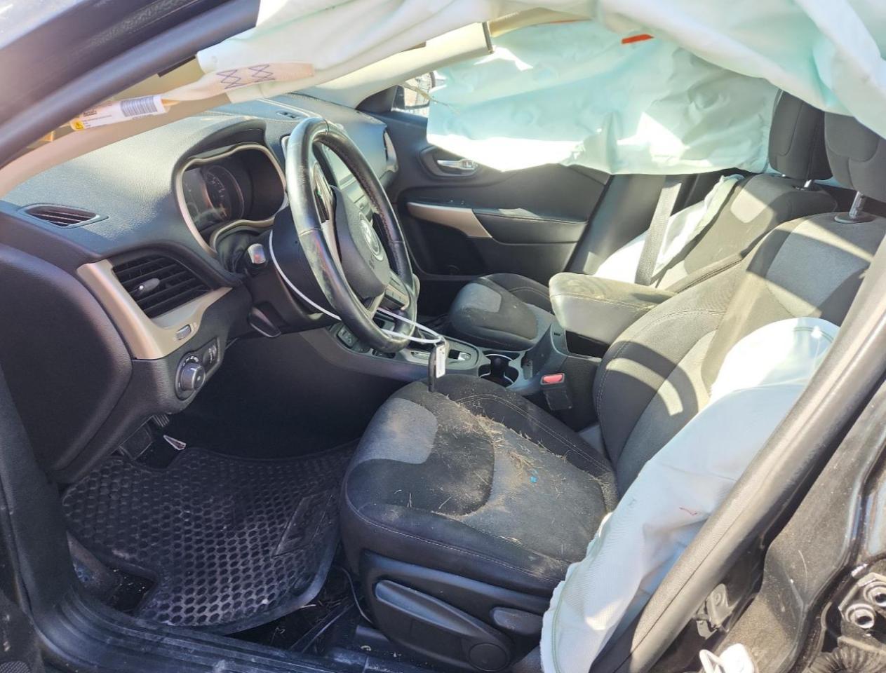 2018 Jeep Cherokee Latitude - Image 7