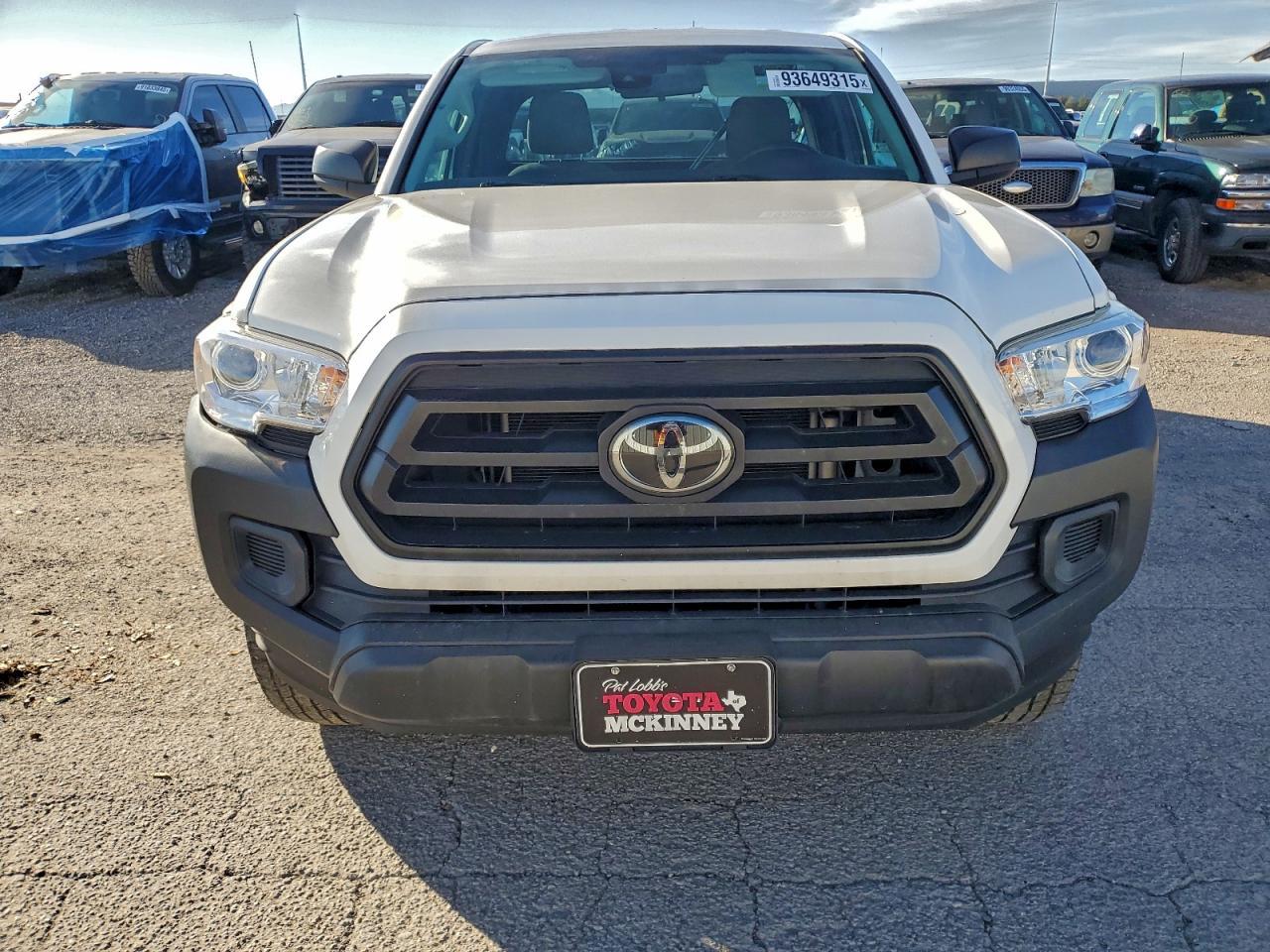 2022 Toyota Tacoma Sr - Image 5