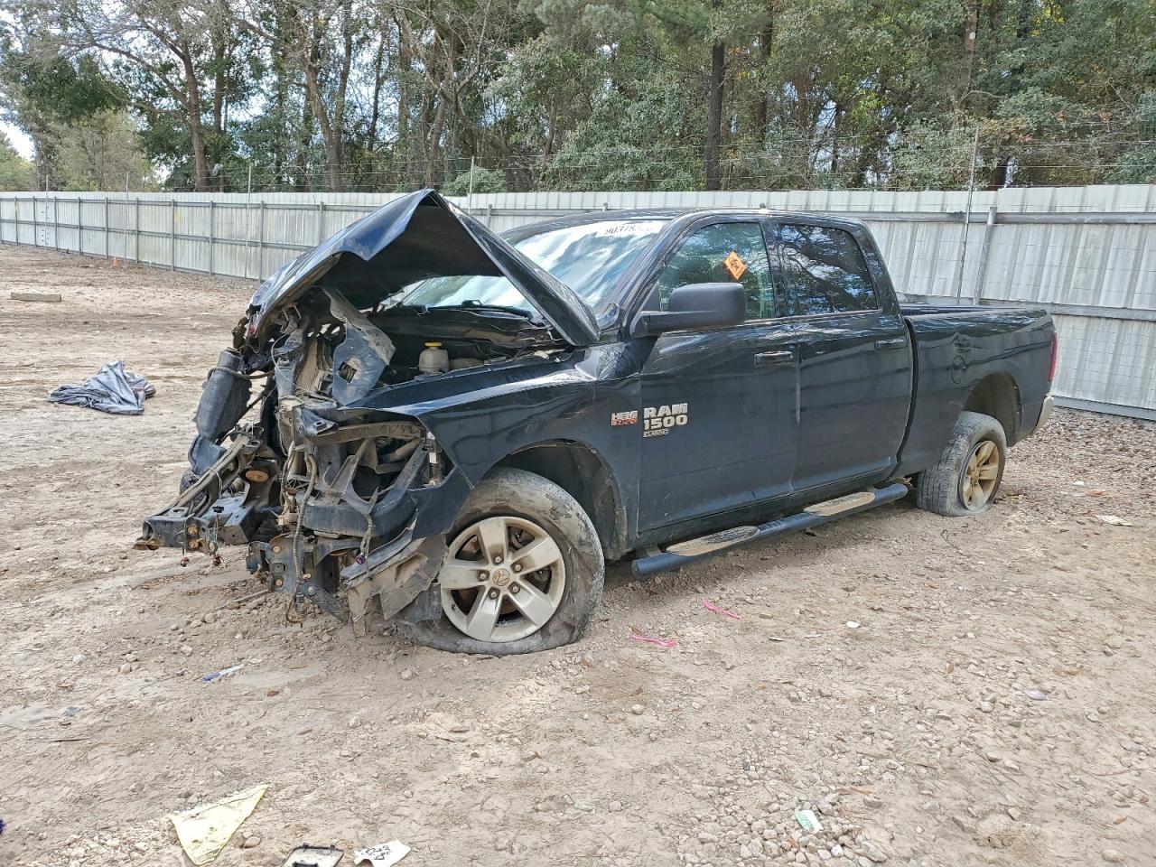 2020 Ram 1500 Classic Slt