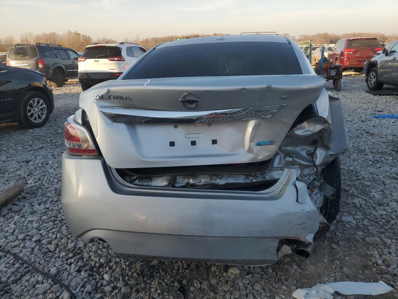 2015 Nissan Altima 2.5 - Фото 6