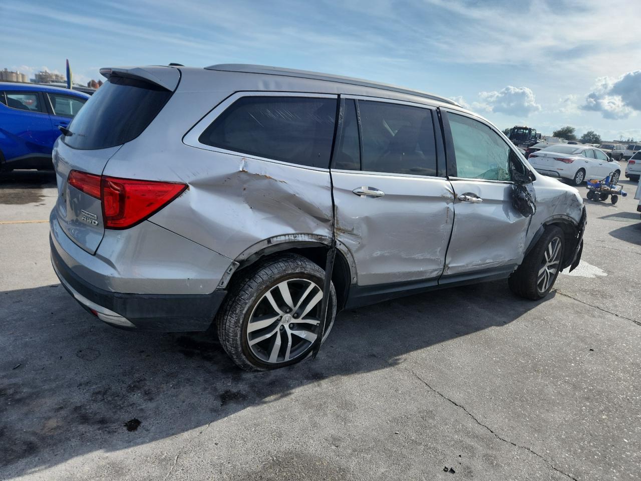 2016 Honda Pilot Touring - Фото 3
