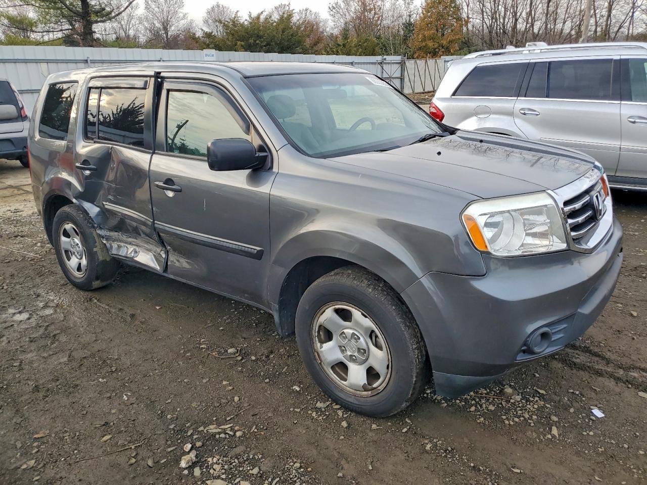 2012 Honda Pilot Lx - Image 4