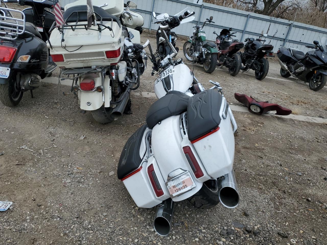 2024 Harley-Davidson Fltrx - Image 4