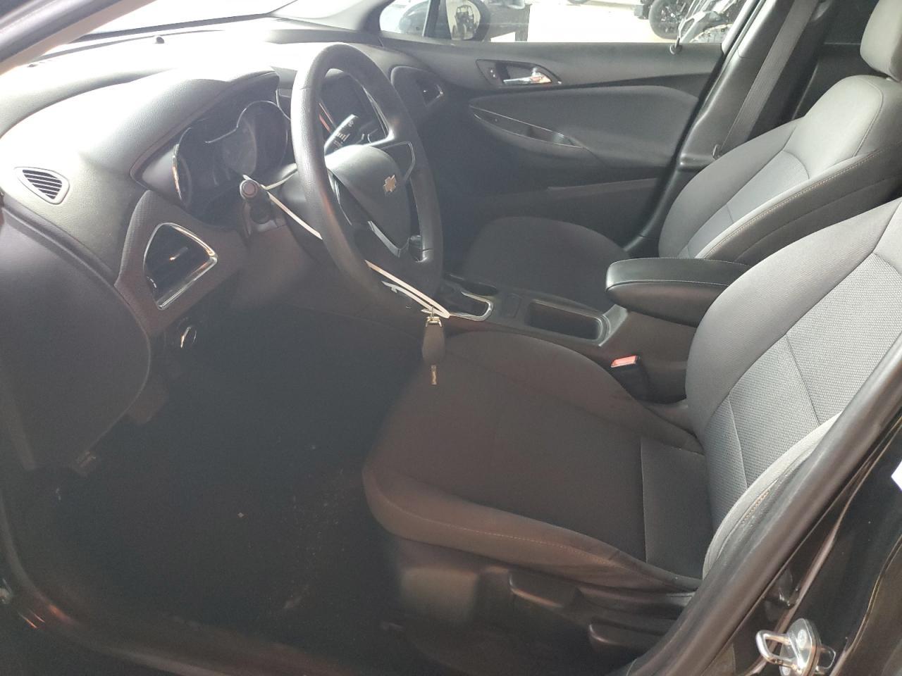 2019 Chevrolet Cruze Ls - Image 7