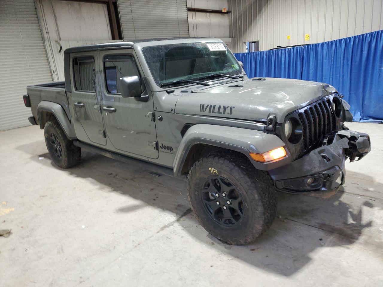 2023 Jeep Gladiator Sport - Image 4