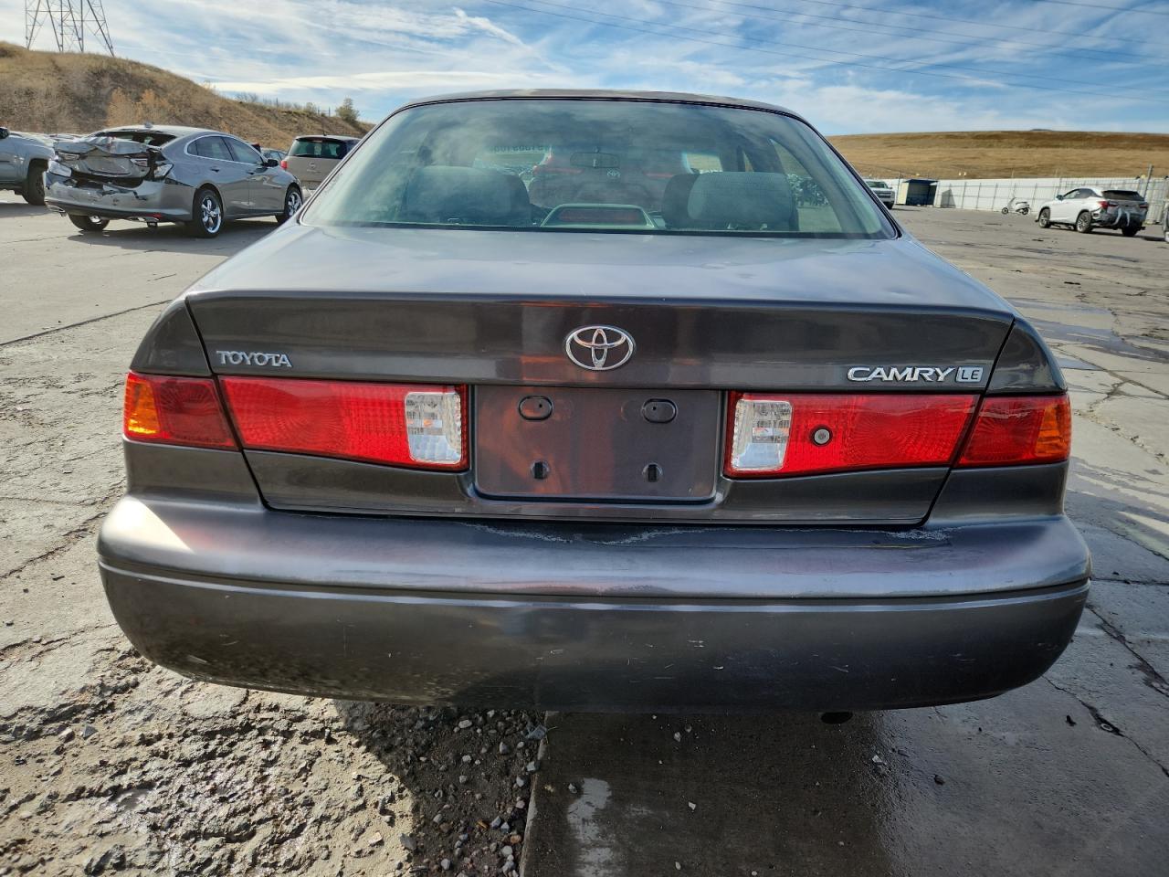 2000 Toyota Camry Ce - Image 6