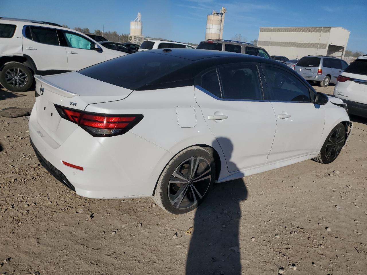 2021 Nissan Sentra Sr - Image 3
