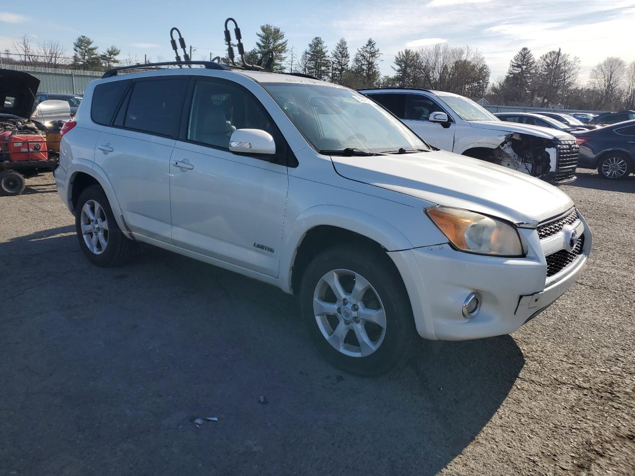 2010 Toyota Rav4 Limited - Image 4