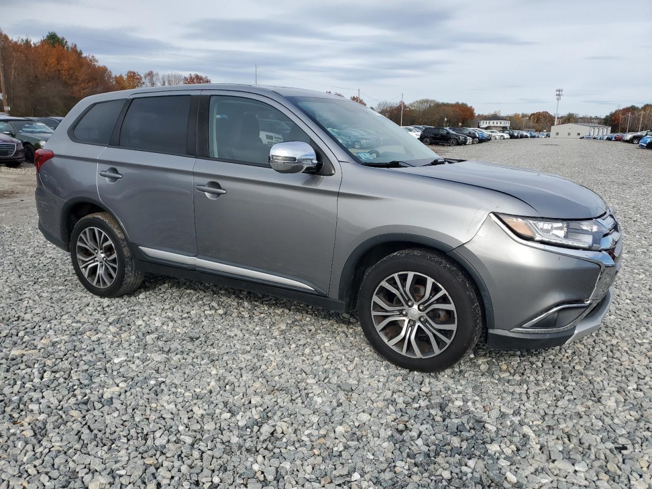 2018 Mitsubishi Outlander Se - Фото 4