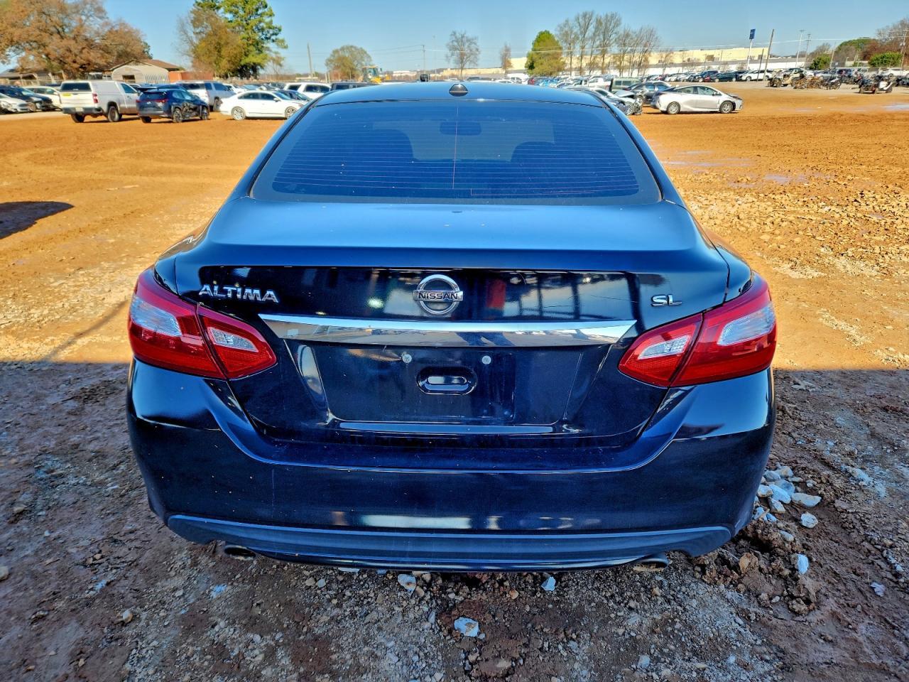 2017 Nissan Altima 2.5 - Image 6