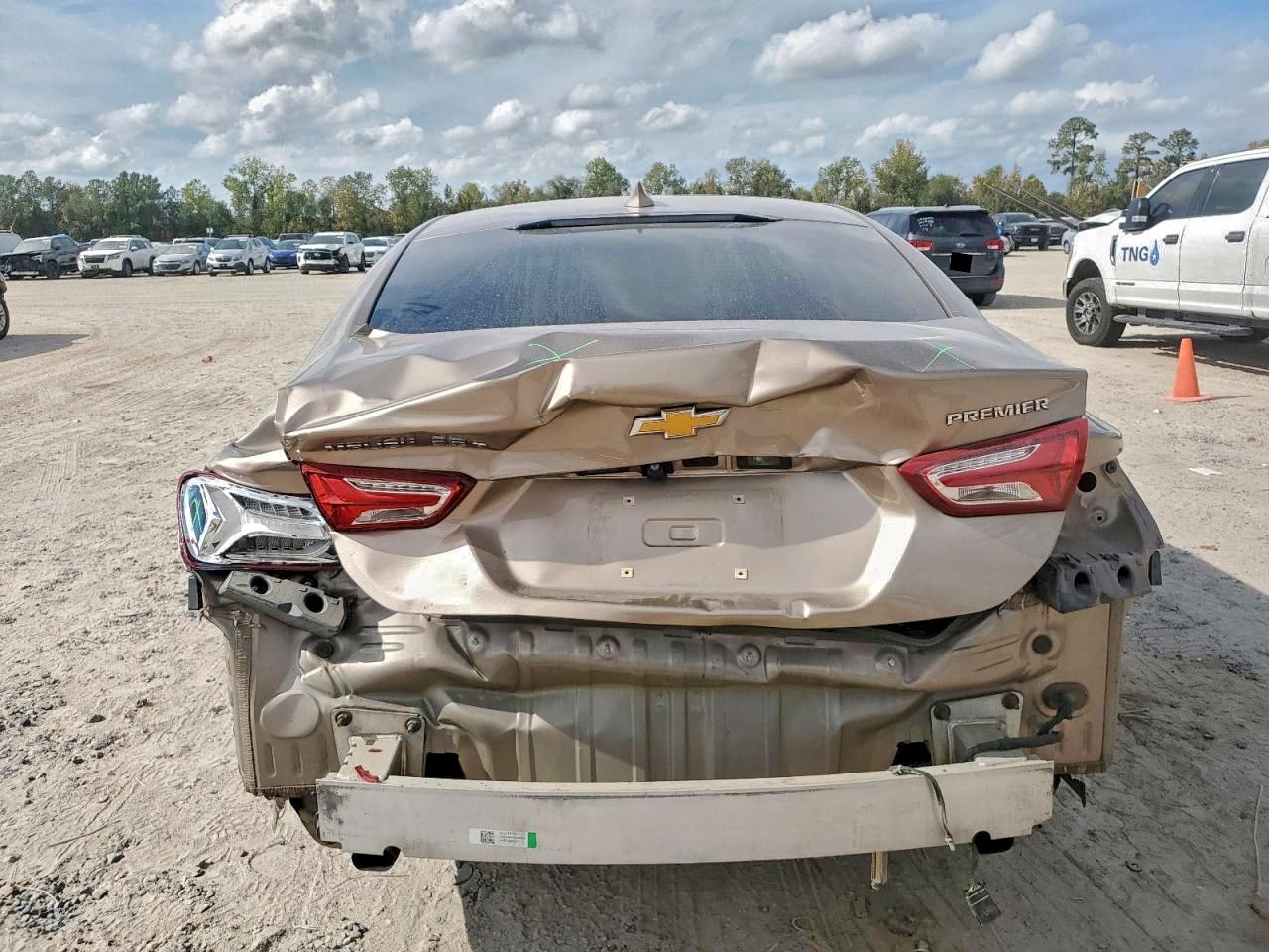 2019 Chevrolet Malibu Premier - Image 6