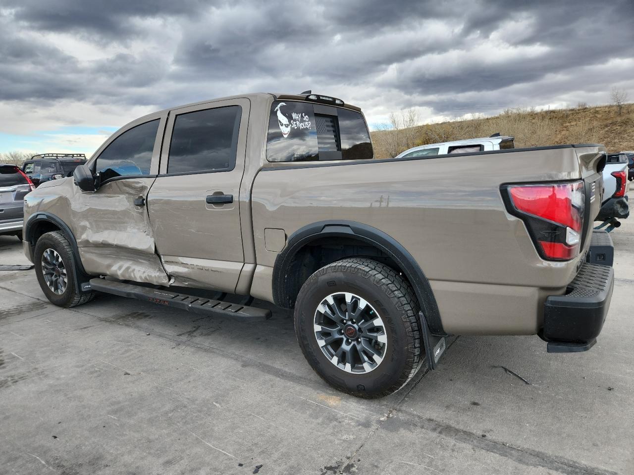 2024 Nissan Titan Pro-4X - Фото 2