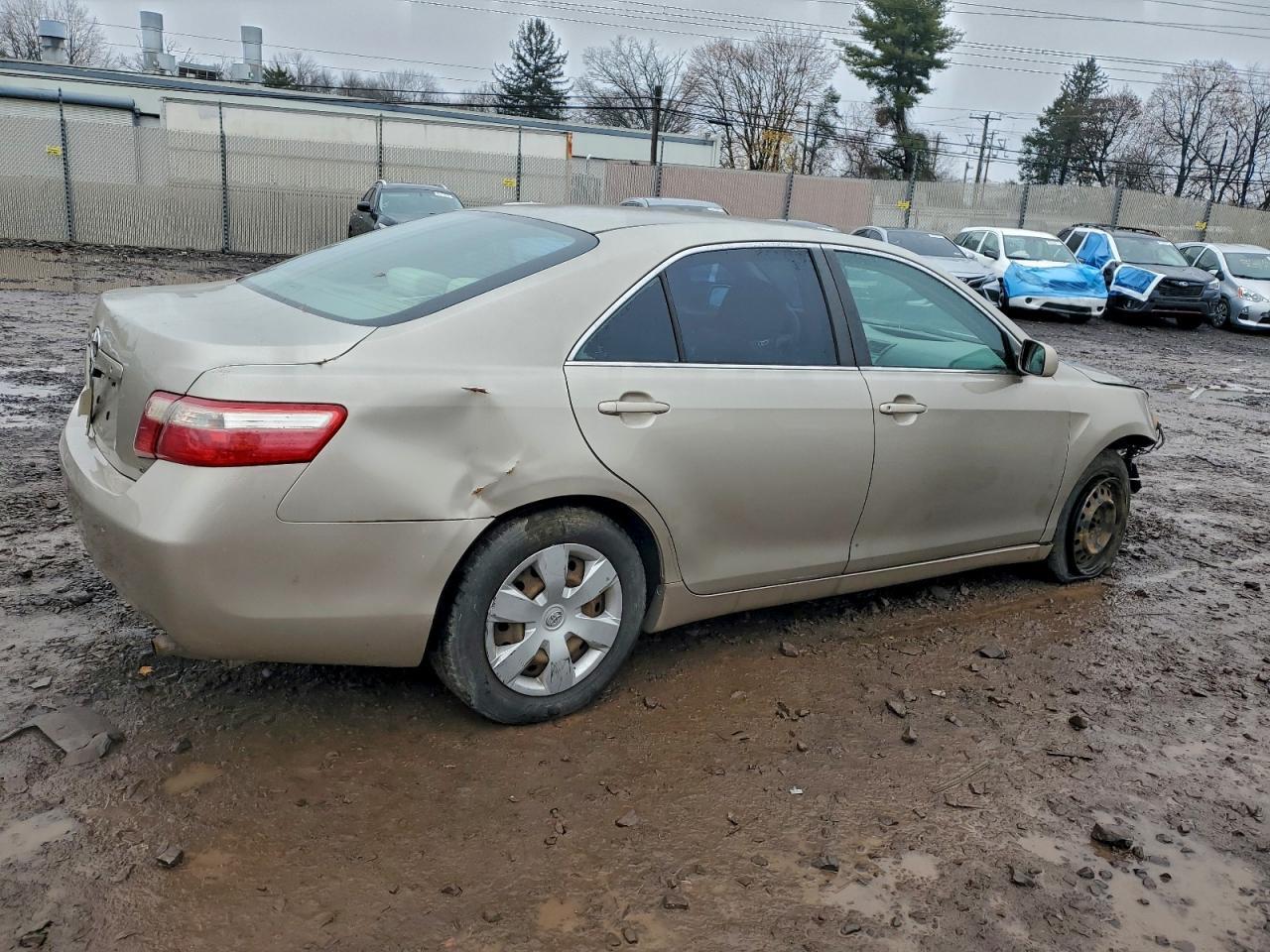 2007 Toyota Camry Ce - Image 3