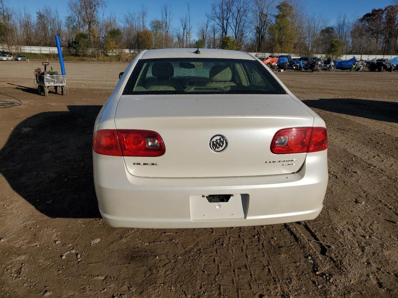 2008 Buick Lucerne Cxl - Image 6