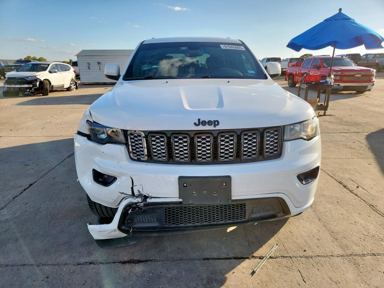 2018 Jeep Grand Cherokee Laredo - Image 5