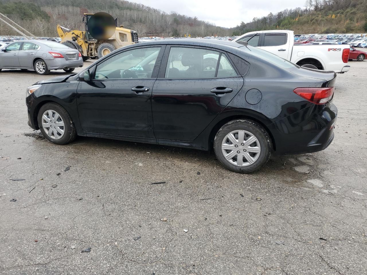 2023 Kia Rio S - Фото 2