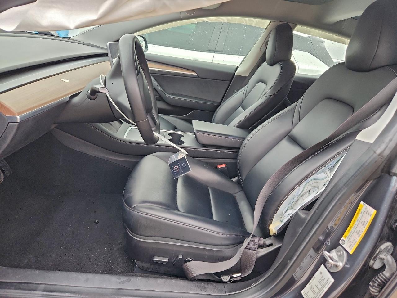 2021 Tesla Model 3 - Фото 7