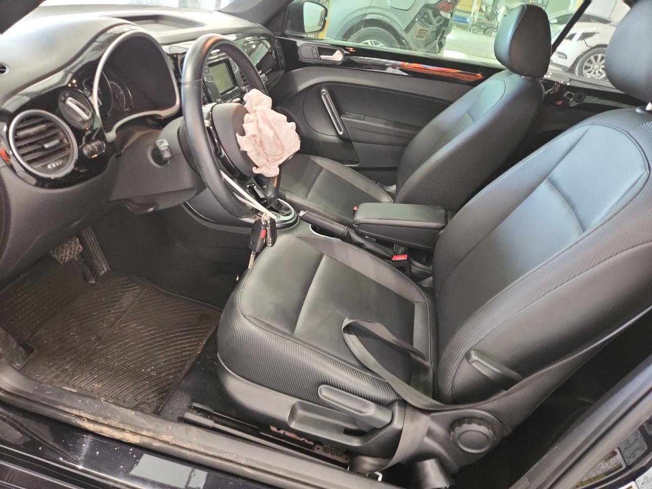 2019 Volkswagen Beetle S - Фото 7