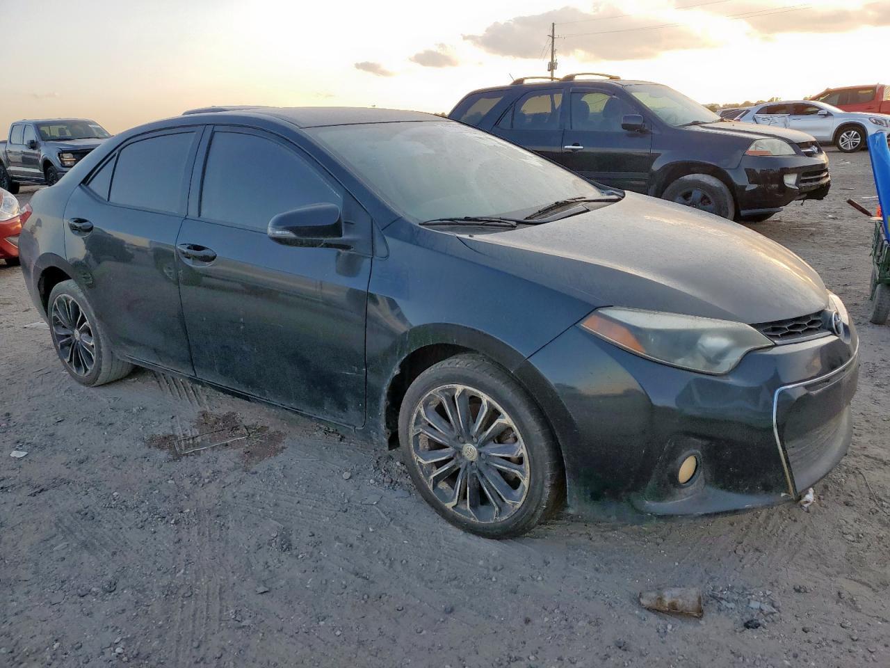 2015 Toyota Corolla L - Image 4