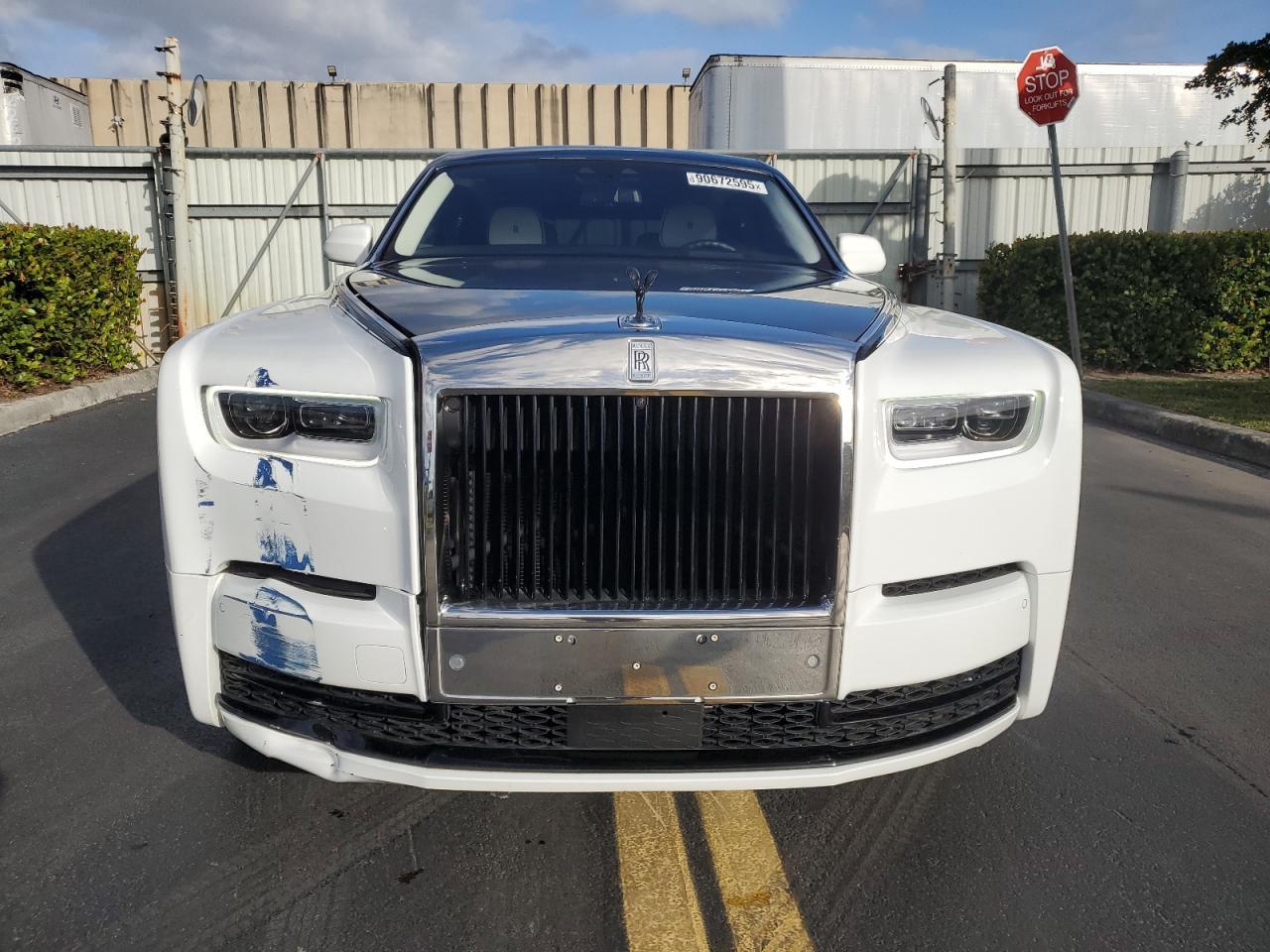 2022 Rolls-Royce Phantom - Фото 5