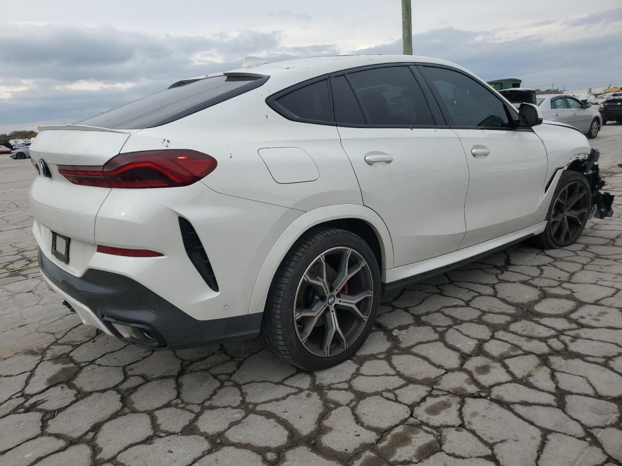 2020 BMW X6 xDrive40I - Image 3