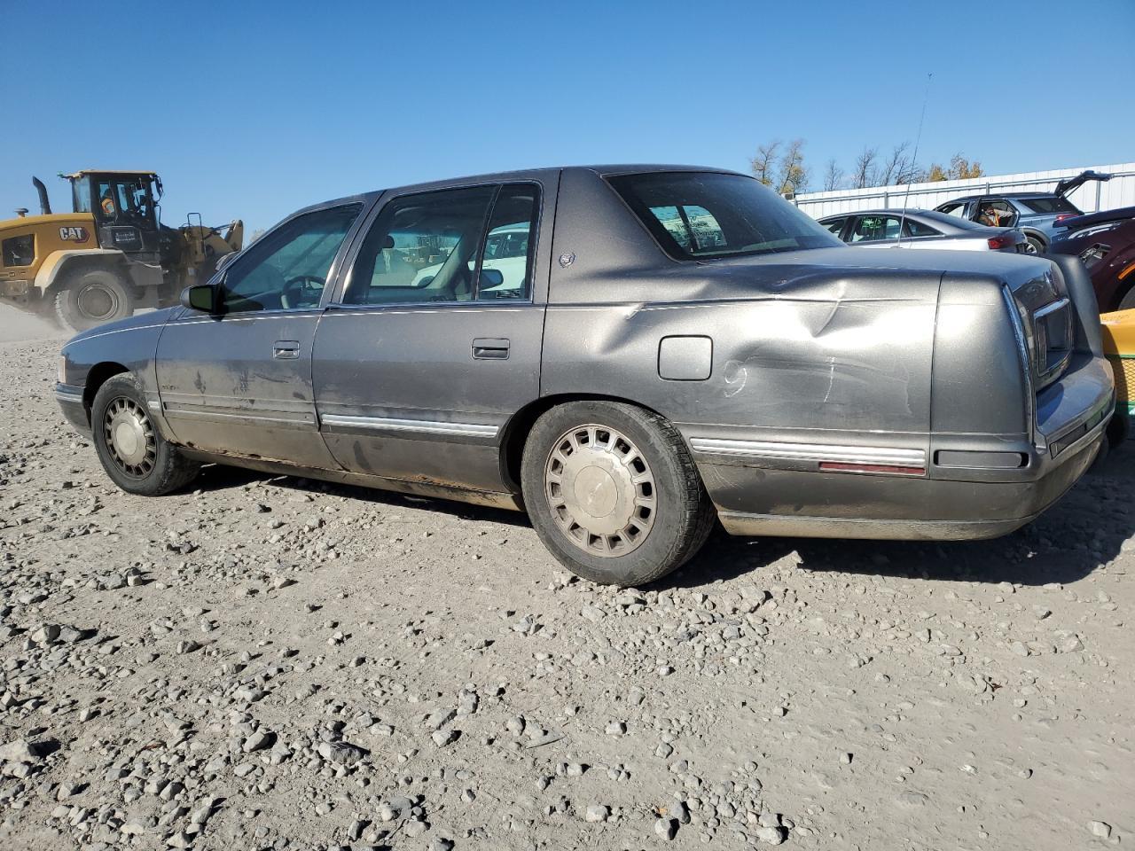 1998 Cadillac Deville - Фото 2